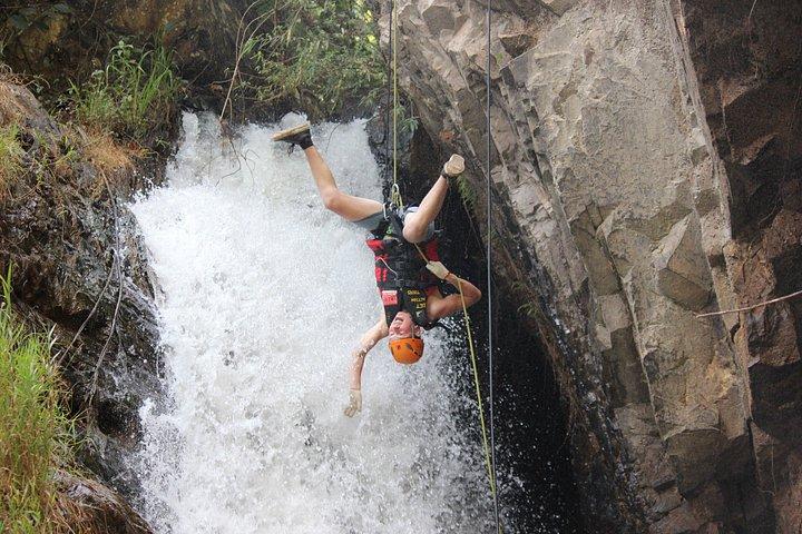 Ekstrem Dalat Canyoning-dagstur