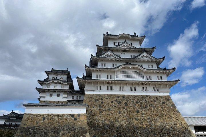 Private guided tour of Himeji Castle from Kobe