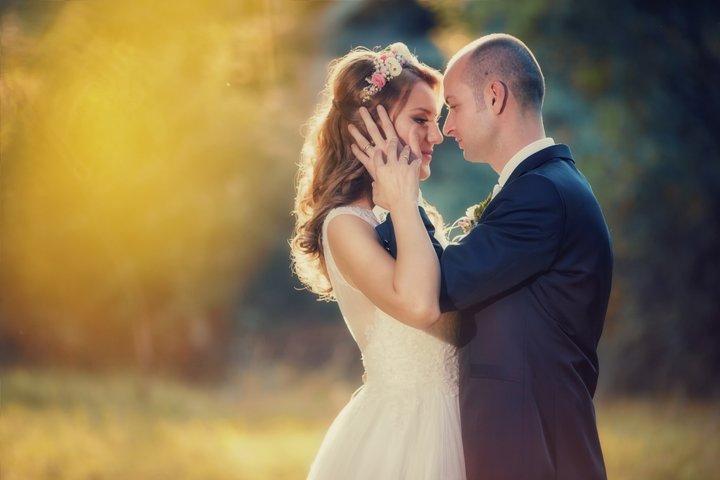 Proposta Venezia e Servizio Matrimoniale Gondola e Consegna Express