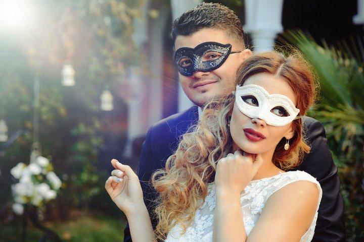 Proposta Venezia e Servizio Matrimoniale Gondola e Consegna Express