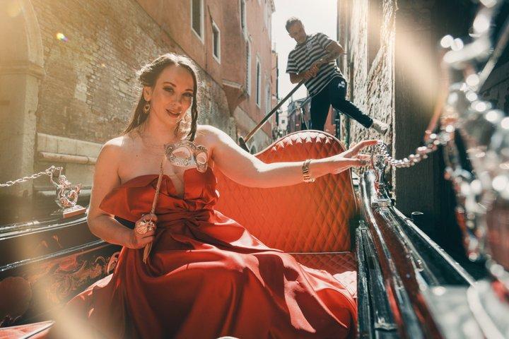 Proposta Venezia e Servizio Matrimoniale Gondola e Consegna Express