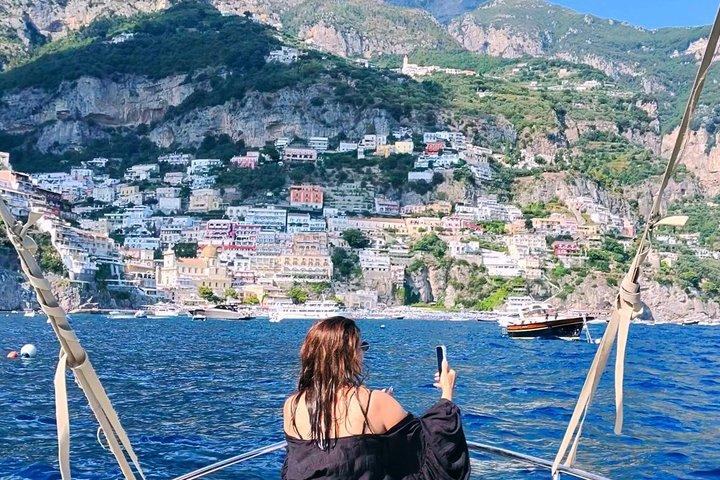 Visite en bateau de Positano avec baignade et photographie au départ d'Amalfi