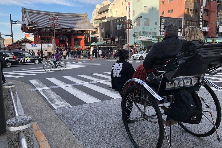 歴史ある京都ガイド付き人力車ツアー祇園・東山