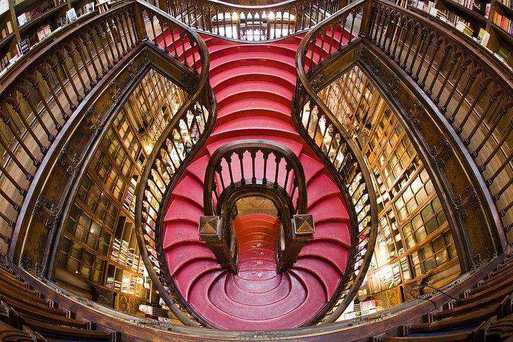 Skip The Line Lello Bookstore 1 Hour Guided Tour