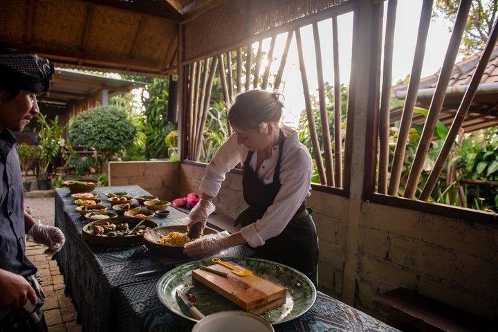 ムンドゥク:本格郷土料理教室