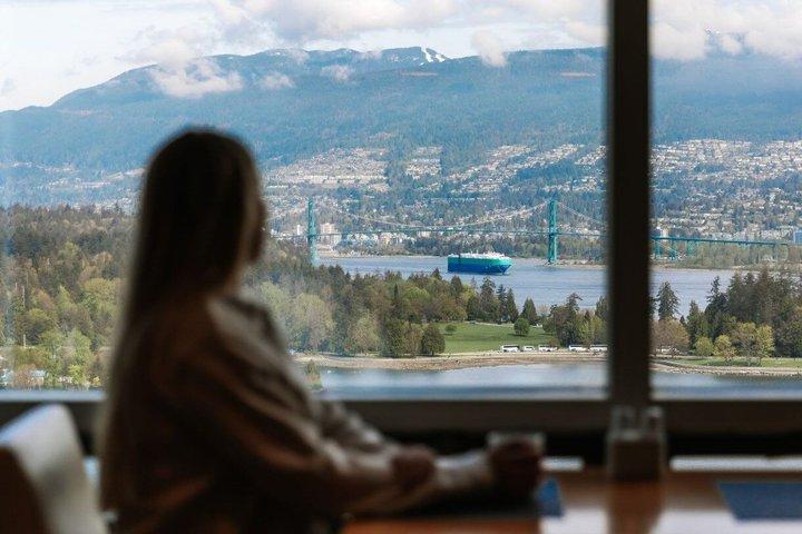 Vancouver City Tour to Experience SEA, SKY and LAND