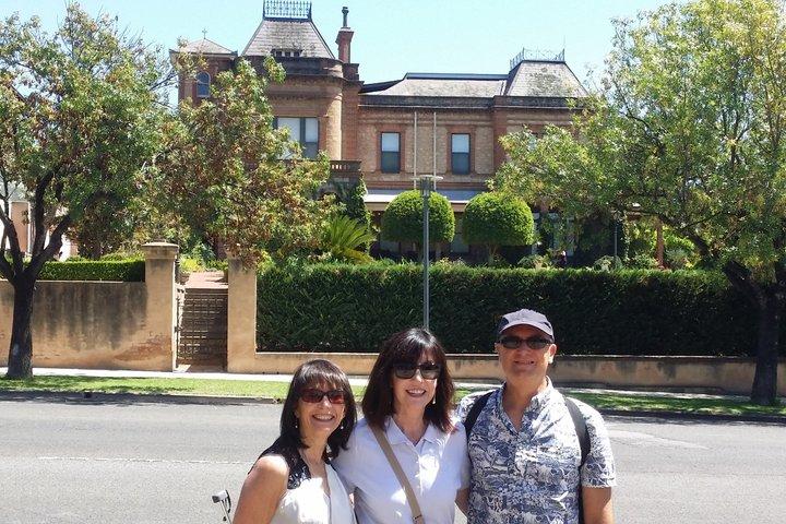 North Adelaide: Mansions & History Walking Tour
