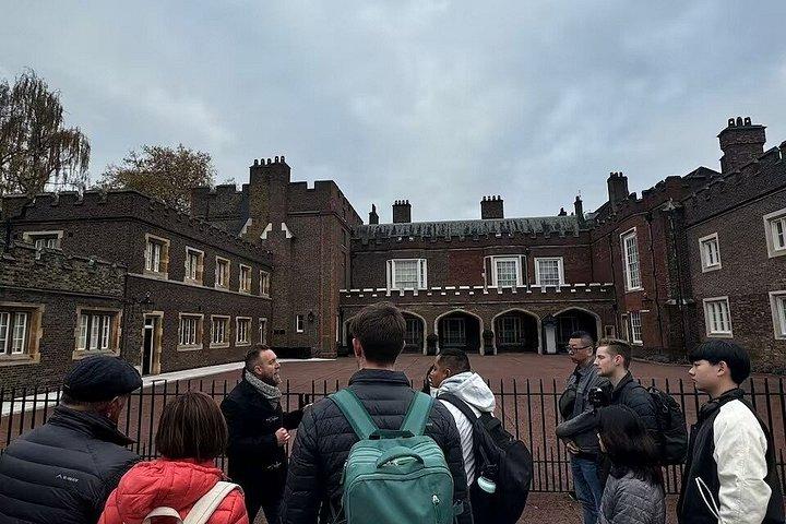 ロンドンエッセンシャル2時間入門ウォーキングツアー（ロンドン人同伴）