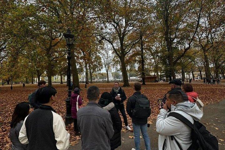 ロンドンエッセンシャル2時間入門ウォーキングツアー（ロンドン人同伴）