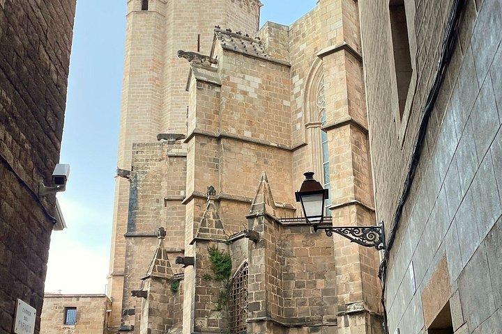 バルセロナ・ゴシック地区の秘密に迫る