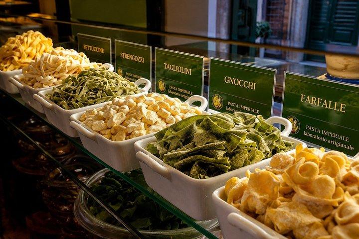 Rome Food Tour em Monti Street Food Pasta e Coliseu