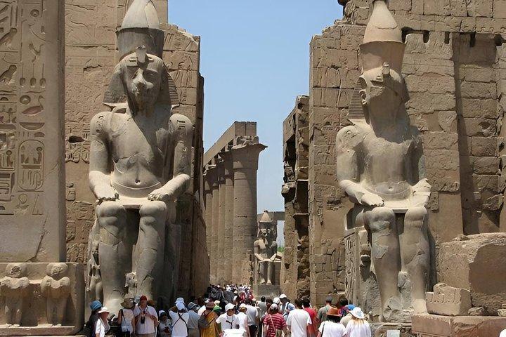 Tour privato di un giorno della Valle dei Re Karnak e Hatshepsut Luxor