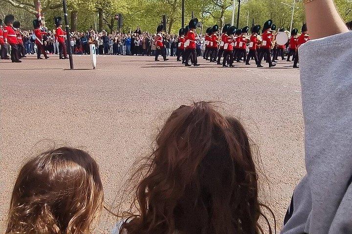 ロンドン市民と行くプライベートエッセンシャルロンドンウォーキングツアー