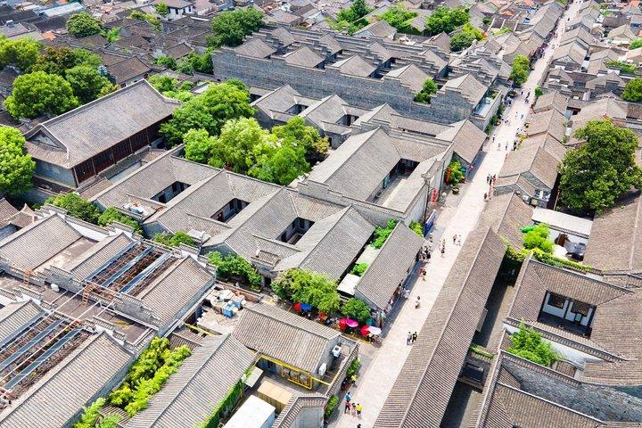 揚州私有空港到着便のホテルへの移動