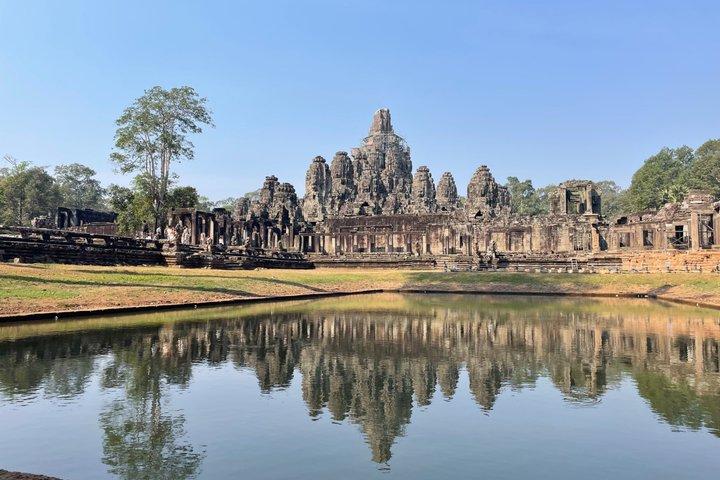 Full-Day Private Custom Tour in Siem Reap