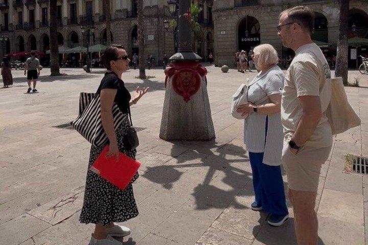 Gothic Quarter Private Walking Tour: Old Town & Hidden Gems