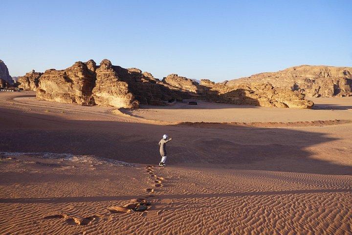 Wadi Rum Jeep Tour and Lunch for 6 Hours