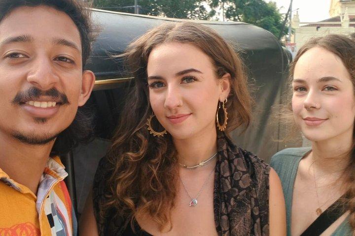 フォート・コチ・マタンチェリーとユダヤ人の町トゥクトゥクツアーを探索