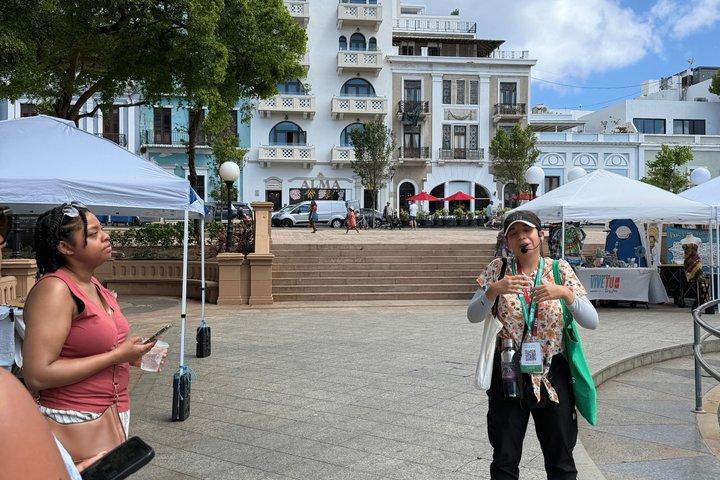 Tour a pie por el Viejo San Juan con entrada al Morro