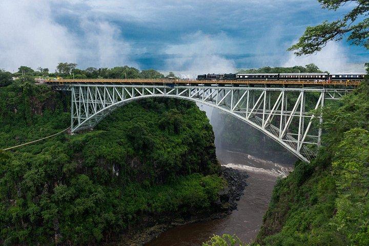 Livingstone: Royal Livingstone Express Train and Dinner