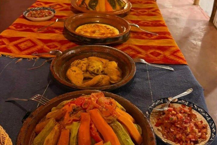 Marrakech to Agafay Desert Dinner Experience