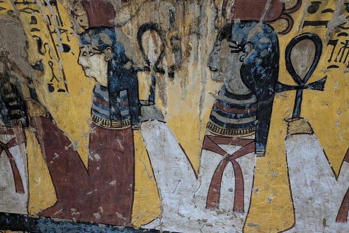 ハブ寺院、貴族の谷、ディア・エル＝マディーナへのプライベート日帰りツアー