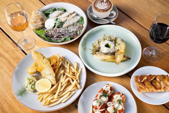 クイーンズランド州アートギャラリーツアー&ブリスベンのリバーサイドランチ