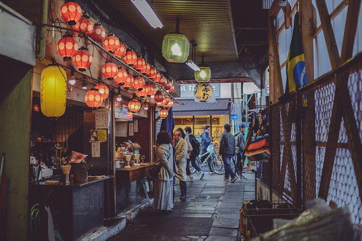 ビンテージショップを巡る下北沢ウォーキングツアー