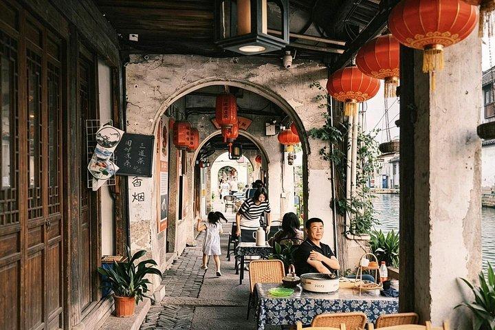 ランタンクルーズとマナーツアー烏鎮と南迅鎮