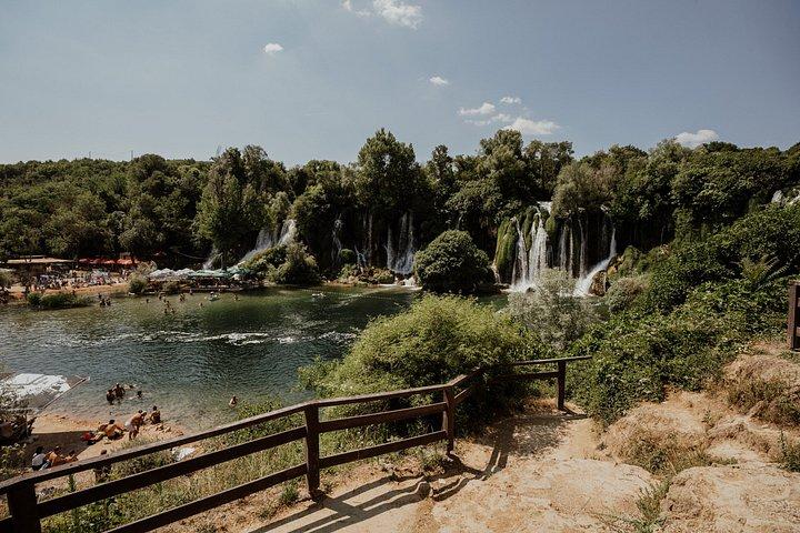 ドゥブロヴニクからのプライベート ツアー：Kravice Waterfalls、Mostar、Pocitelj