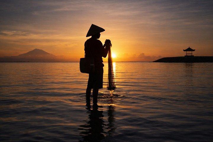 Nascer do sol com passeio de pescador em Bali