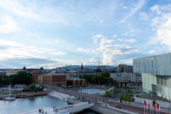 In the footsteps of Edvard Munch in Oslo with a Local