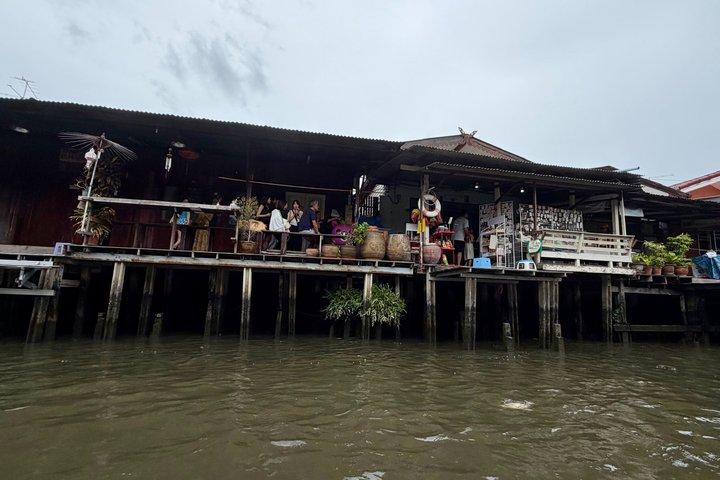 バンコク運河ツアー地元の洞察で隠れた名所を探索