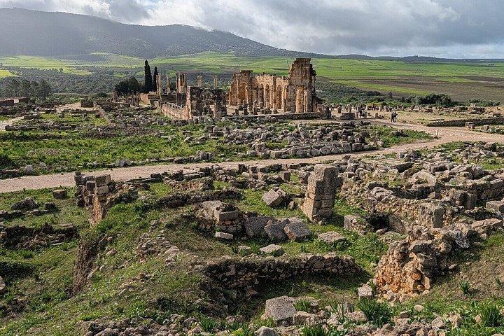 メクネスで現地ガイドとフェスから行くメクネスとボルビリス日帰り旅行