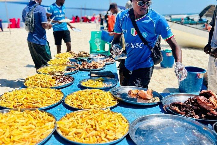 ザンジバル-プリズンアイランド＆ナクペンダサンドバンクランチ付き（BBQ）