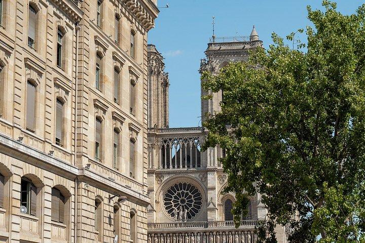 Cathédrale Notre-Dame de Paris - Visite guidée extérieure