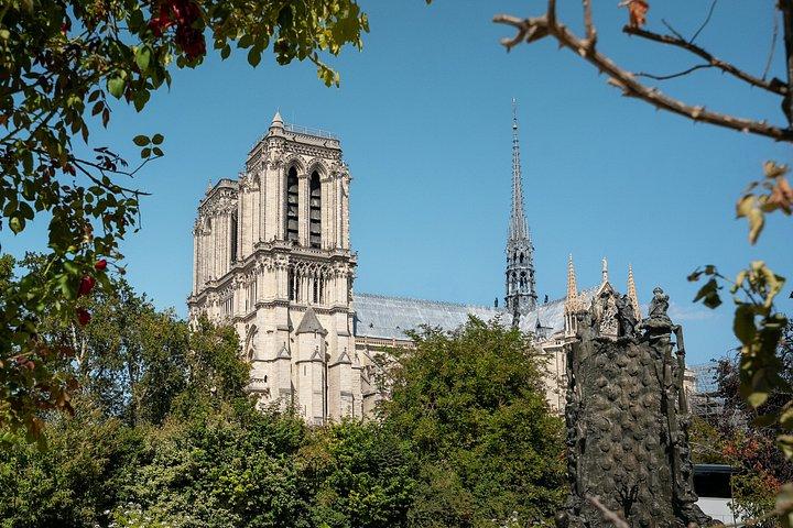 Cathédrale Notre-Dame de Paris - Visite guidée extérieure
