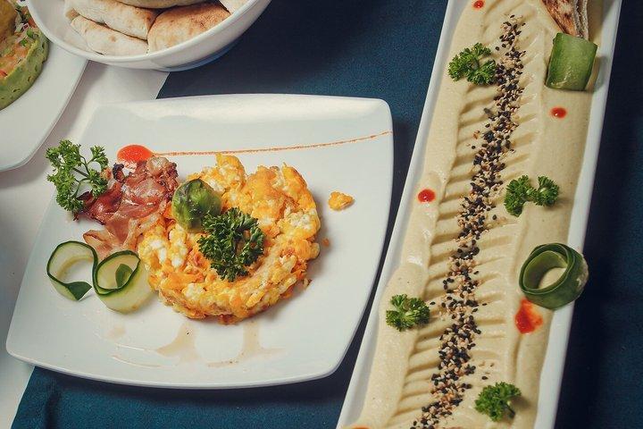 Private luxury catamaran in Tulum with snacks & open bar
