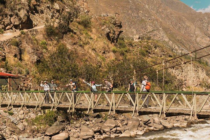 Luxury 4 Days Inca Trail Hiking Experience