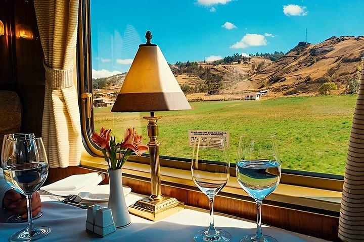 Luxury 4 Days Inca Trail Hiking Experience