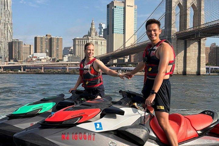 Experiência de esqui guiada a jato em Nova York a partir de Jersey City
