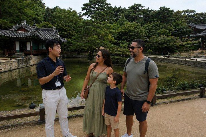 Private Seoul Tour - Explore Landmarks with a Licensed Guide