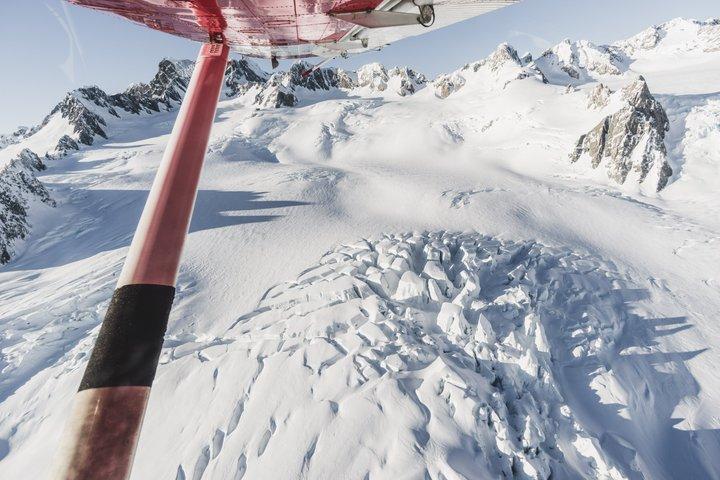 45-Minute Glacier Highlights Ski Plane Tour from Mount Cook
