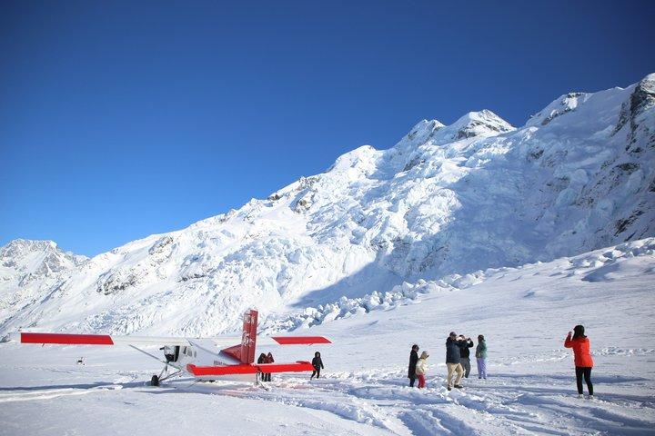45-Minute Glacier Highlights Ski Plane Tour from Mount Cook
