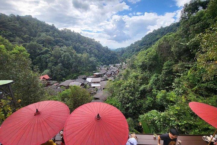 チェンマイからの日帰り旅行：マエカンポン村体験