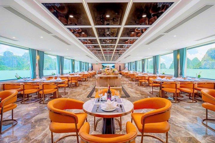 レオナクルーズハロン湾6スターラグジュアリーデイシップビュッフェランチ付き