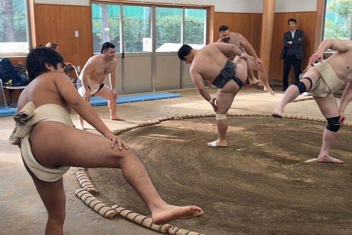 宮城野部屋合宿で大阪相撲の稽古