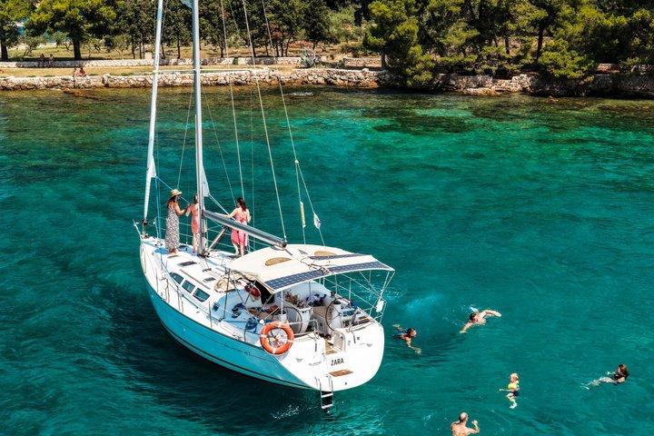 Private Sailing Day Tour
