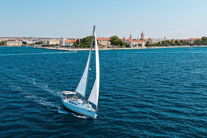 Private Sailing Day Tour