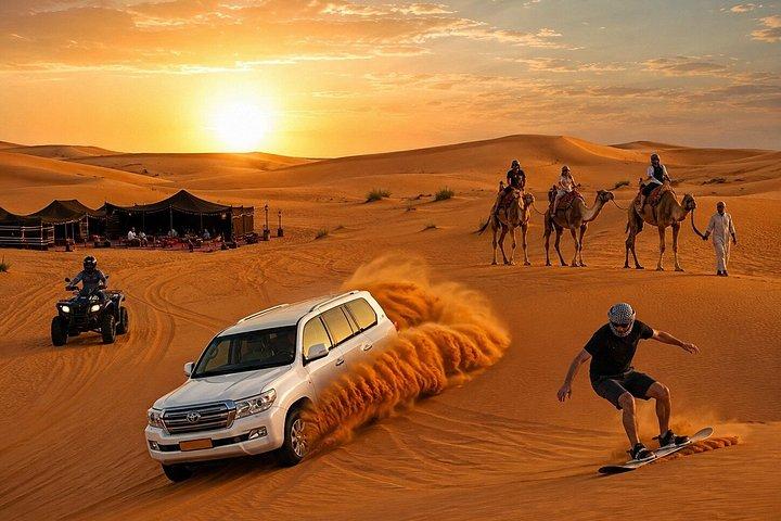共有デザートアドベンチャー カメルライド、クアッドバイク、サンドボーディング